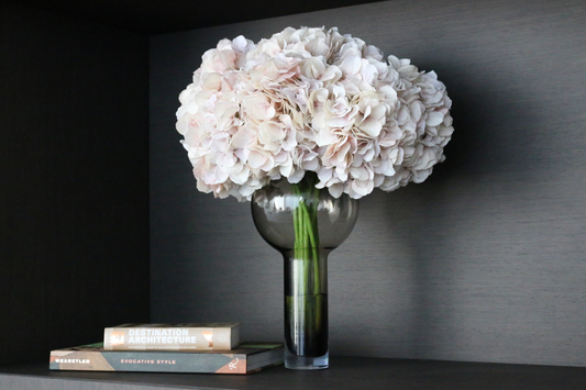 The Timeless Beauty of Artificial Flowers: Exploring the Benefits